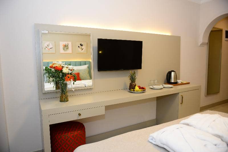 Rose Garden Premium Hotel - Main View
