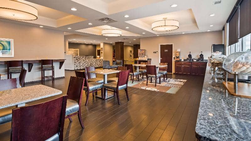 Best Western Plus Boardman Inn & Suites - Main View