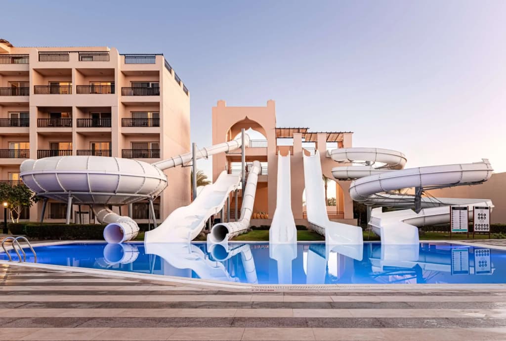 Steigenberger Aqua Magic Hotel image 1