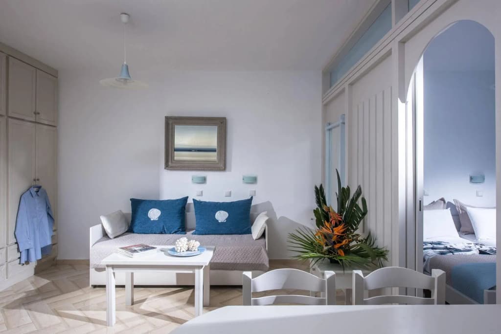 Stay at Villa Sonia