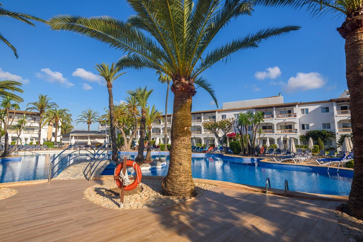 Alcudia Garden Apart image 2