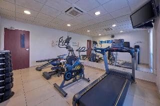 Stay at City Express Manzanillo