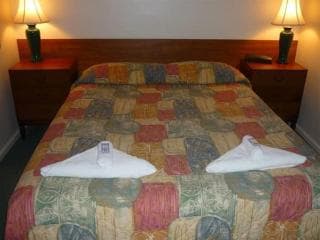 Stay at Spanish Lady Motel