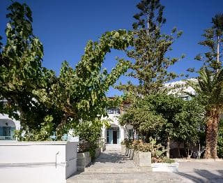 Stay at Armonia Hotel