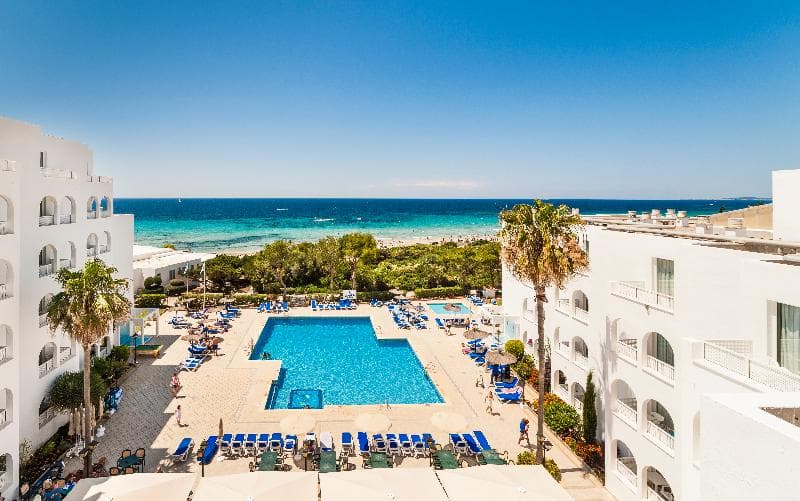 Stay at Apartamentos Globales Lord Nelson