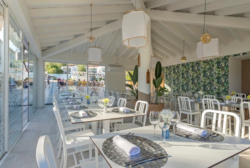 Stay at FERGUS Club Europa