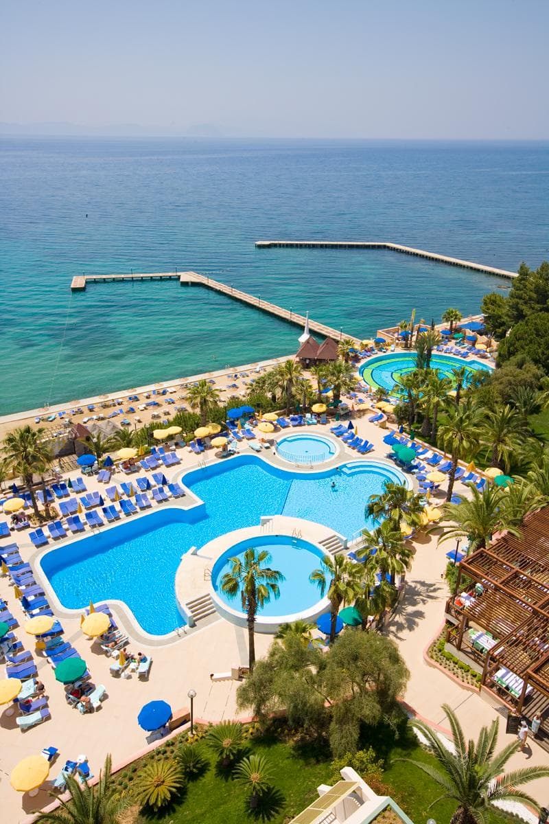 Fantasia Hotel De Luxe Kusadasi image 1