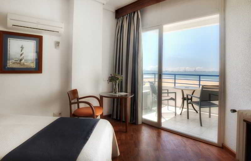 Hotel Puertobahia & SPA image 1