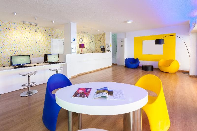 Paradero Apartments image 11
