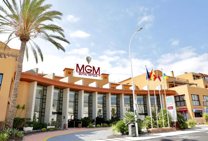Grand Muthu Golf Plaza Hotel & Spa image 3