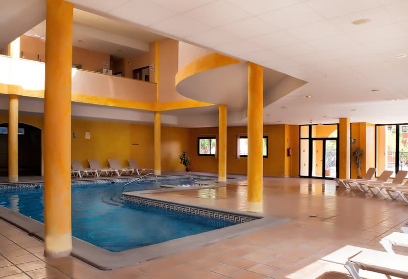 Grand Muthu Golf Plaza Hotel & Spa image 1