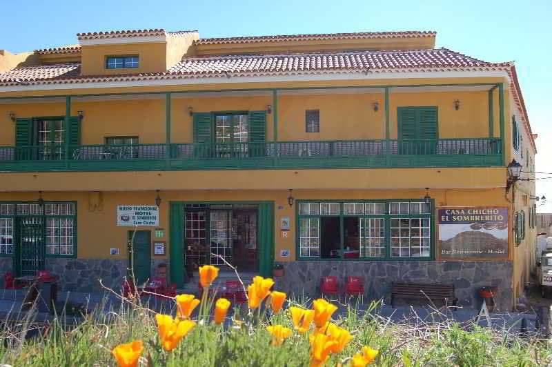 El Sombrerito image 2