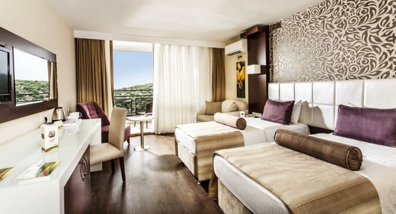 Tusan Beach Resort image 1