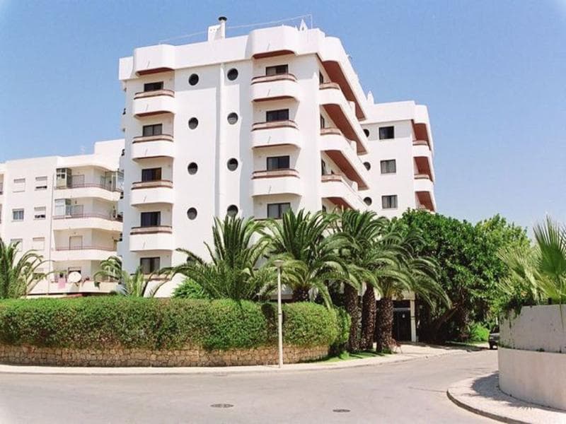 Mirachoro Praia da Rocha image 2