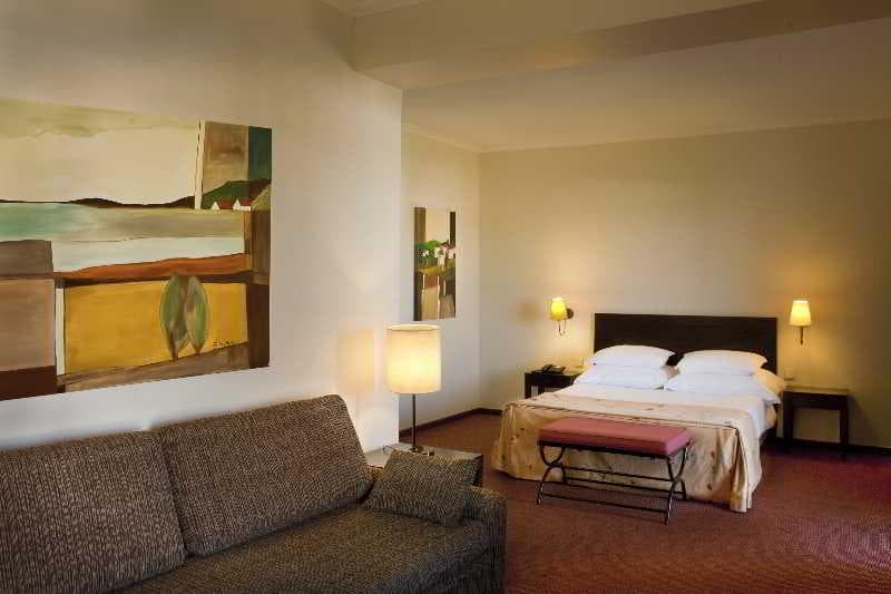 Evora Hotel image 2