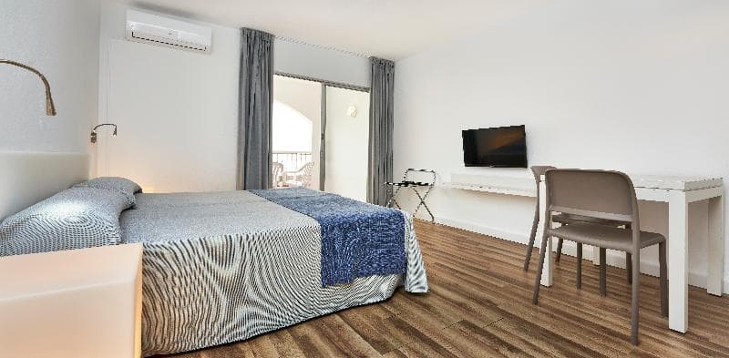 Apartmentos Globales Marina image 1