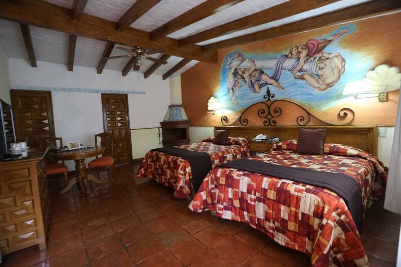 Villa San Jose Hotel & Suites image 2