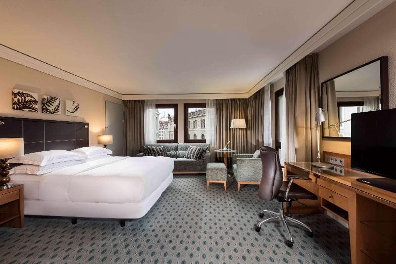 Hilton Dresden image 1