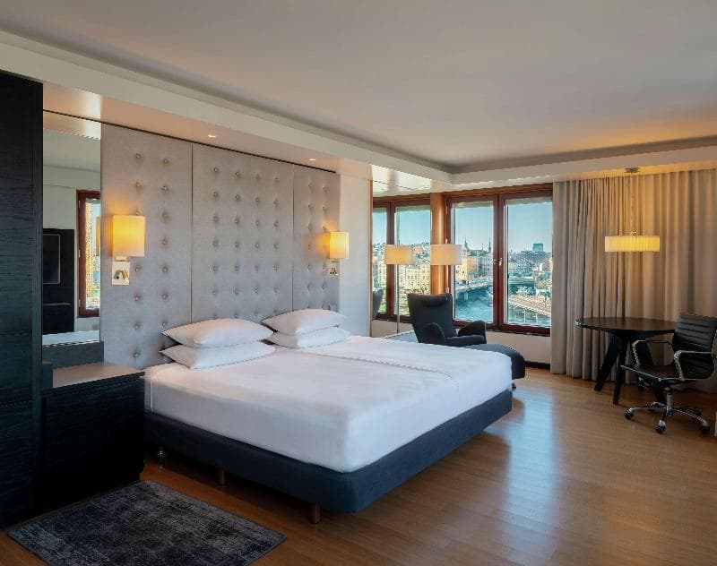 Hilton Stockholm Slussen image 2