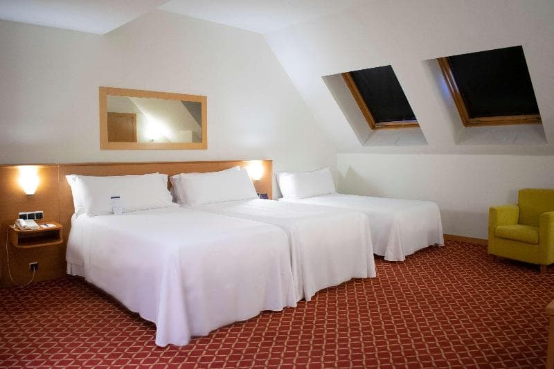 Hotel Zentral Leon image 1