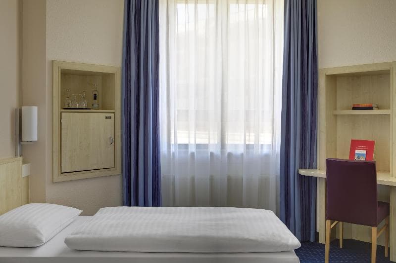 IntercityHotel Kassel image 1