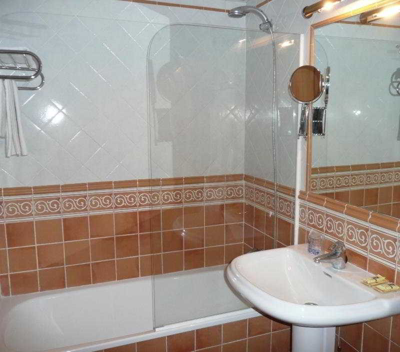 Doña Catalina  image 1