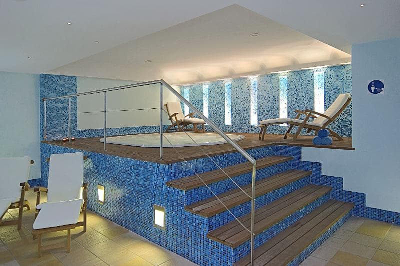 Real Palacio image 2