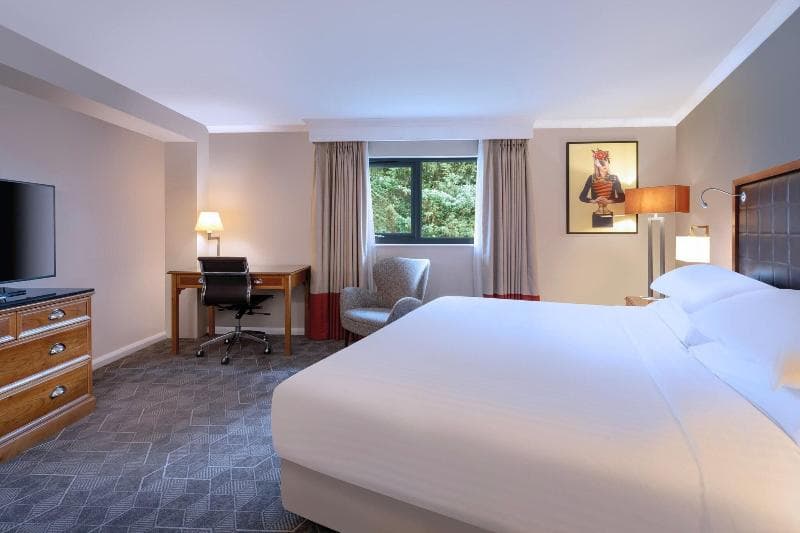 Delta Hotels Edinburgh - Main View