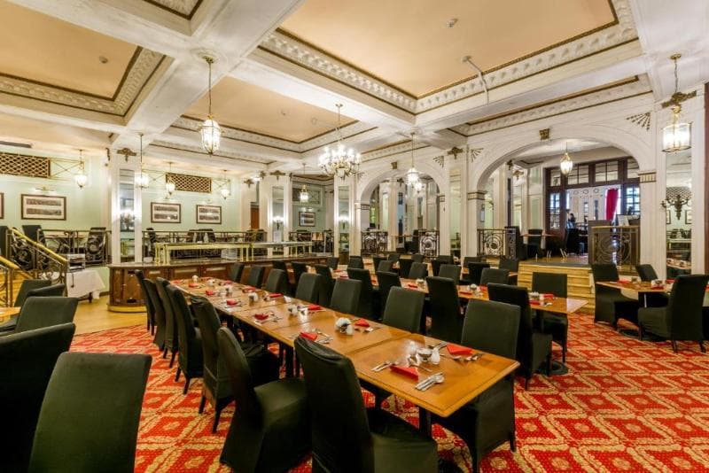 Adelphi Hotel - Main View