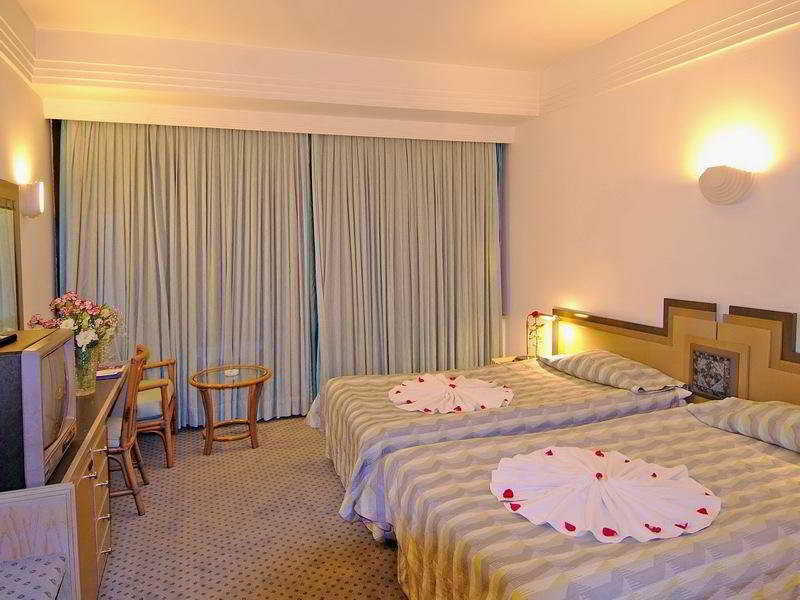Ozkaymak Falez Hotel image 2
