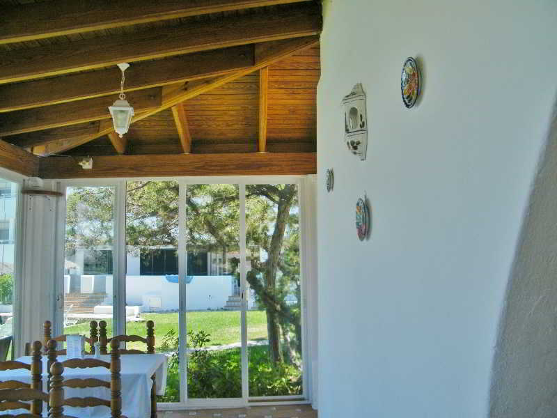 Camelina Suites - Formerly Torrent Bay image 1