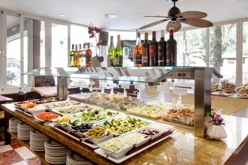 Crown Resorts Club Marbella image 2