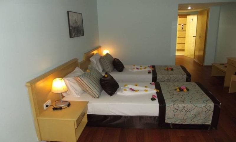 Rios Beach Hotel image 2