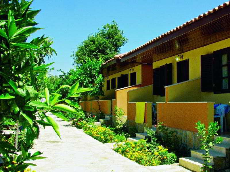Stay at Ozlem Garden