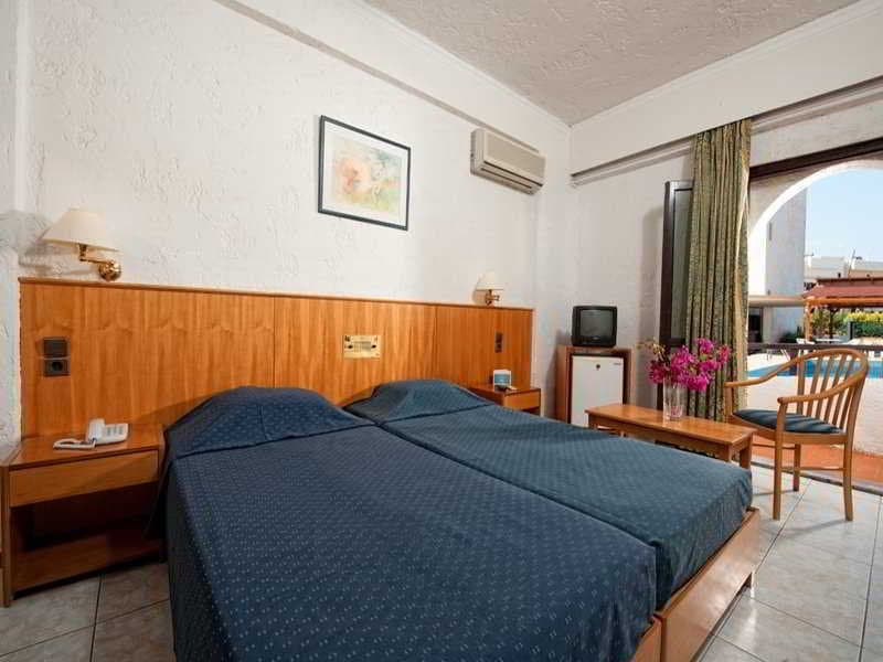 Stay at Heronissos
