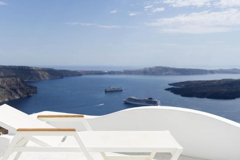 Gorgona Villas - Main View