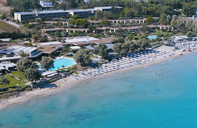 Stay at Kernos Beach