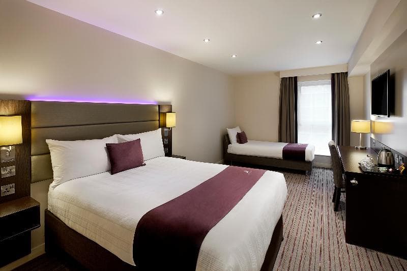 Travel Inn Edinburgh Inveresk image 1