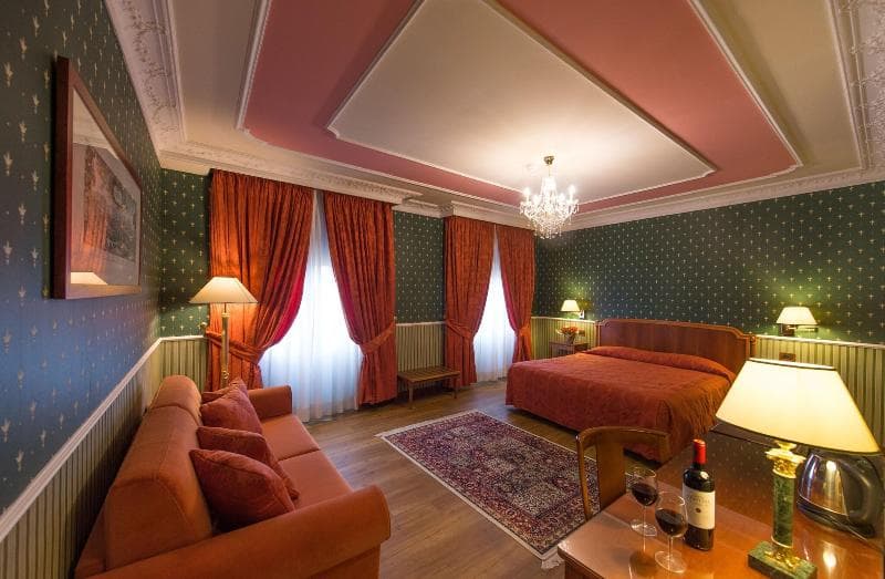 Strozzi Palace Hotel - Main View