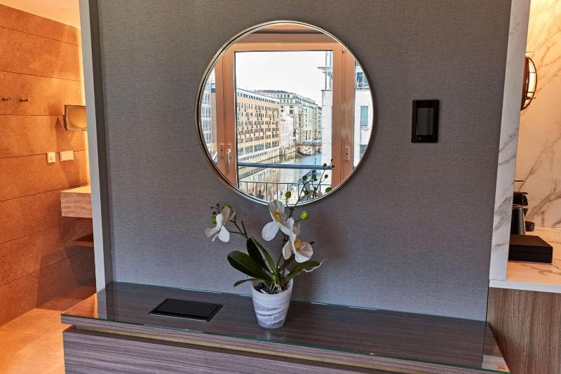 Steigenberger Hotel Hamburg image 2