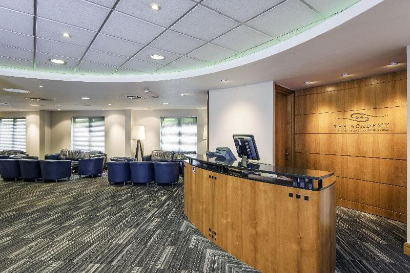 Holiday Inn Oxford image 1