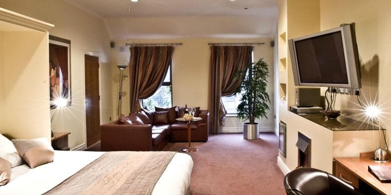 Oranmore Lodge  image 2