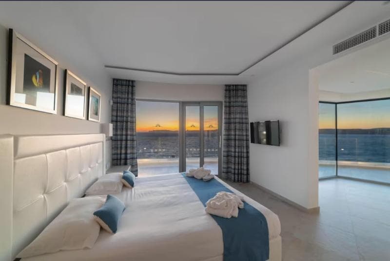 The Ramla Bay Resort image 2