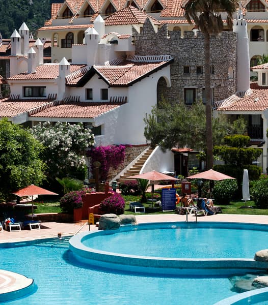 Marti Resort Deluxe image 1