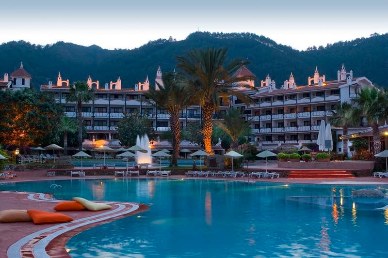 Marti Resort Deluxe image 2