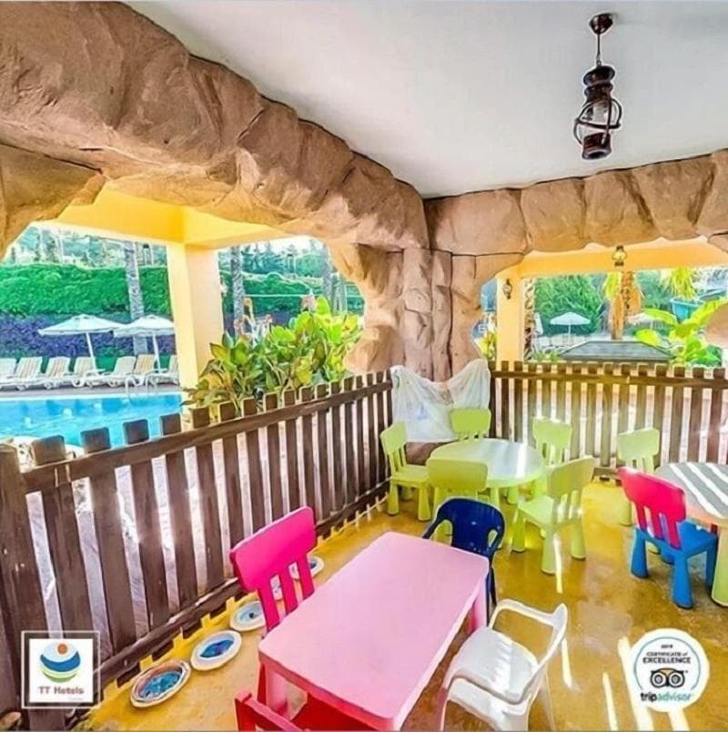 Stay at Aqi Pegasos Club