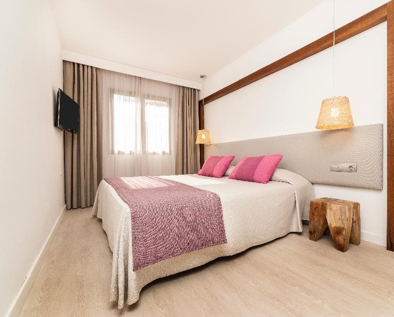 Insotel Club Tarida Playa  image 1