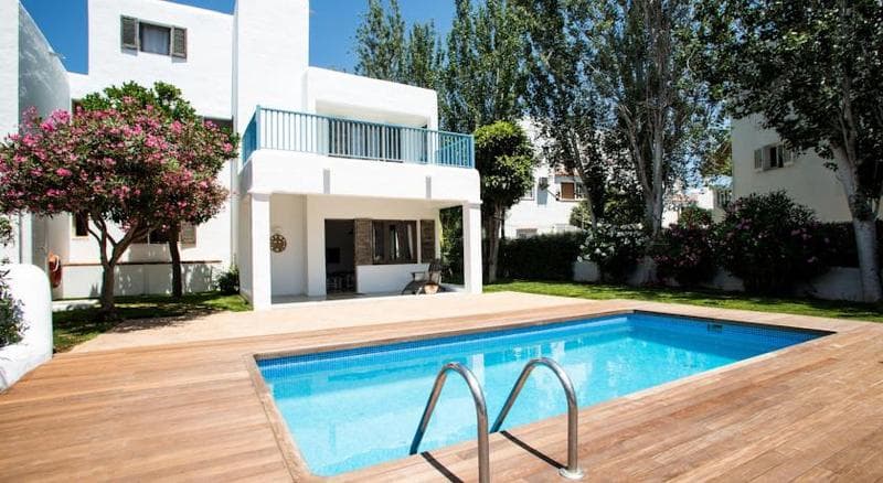 Stay at Villas S'Argamassa