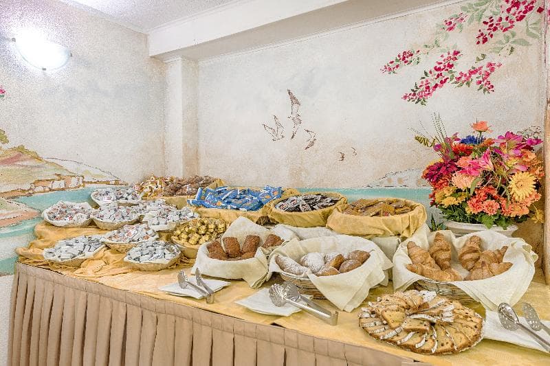 Colonna Beach Hotel image 2