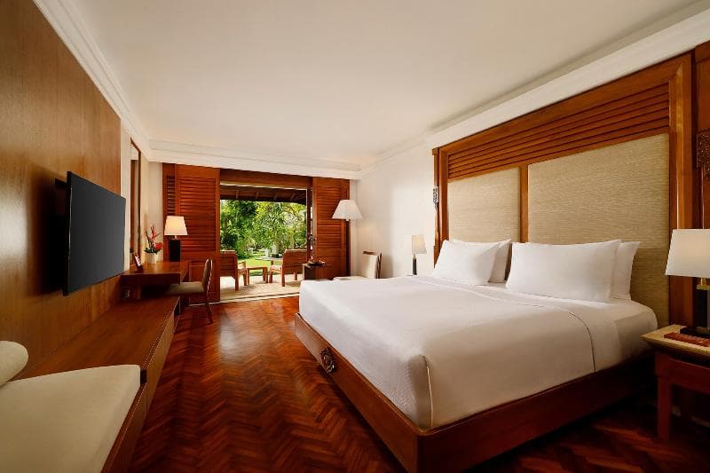 Nusa Dua Beach Hotel & Spa Handwritten Collection image 1